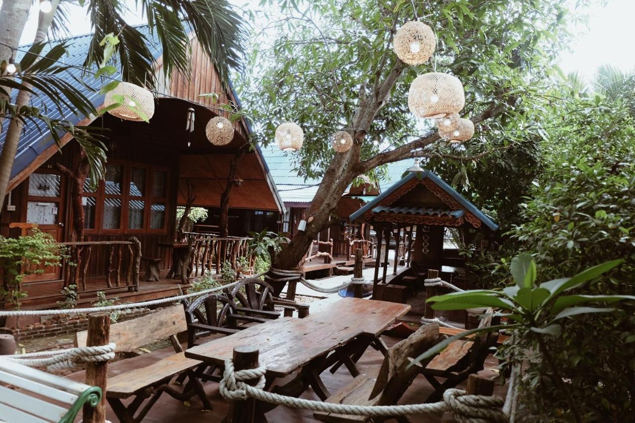 Ruennamyen Resort Amphawa Samut Songkhram Экстерьер фото