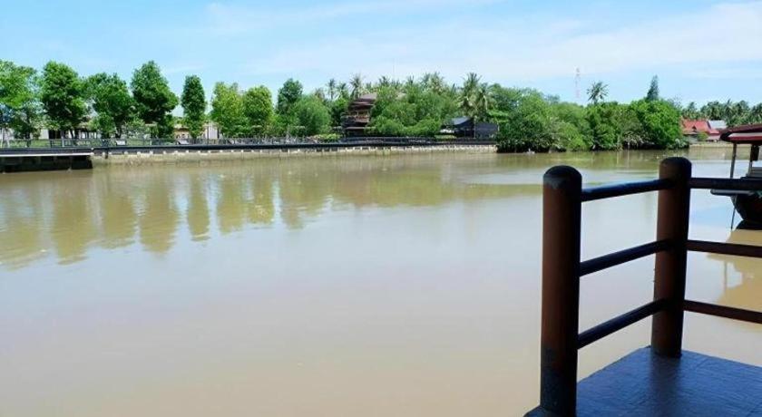 Ruennamyen Resort Amphawa Samut Songkhram Экстерьер фото